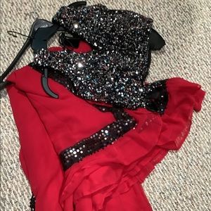 New ruffle sequins saree, blouse, free jewelry